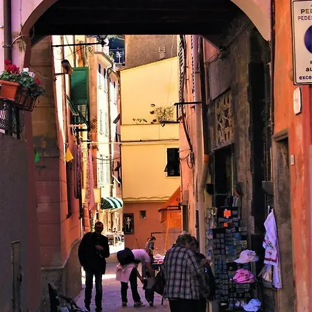 Chez Tamara With Private Parking And Air Conditioned Apartament