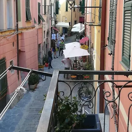 Chez Tamara With Private Parking And Air Conditioned Apartament *