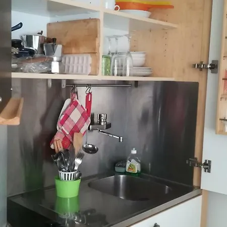 Chez Tamara With Private Parking And Air Conditioned Apartament